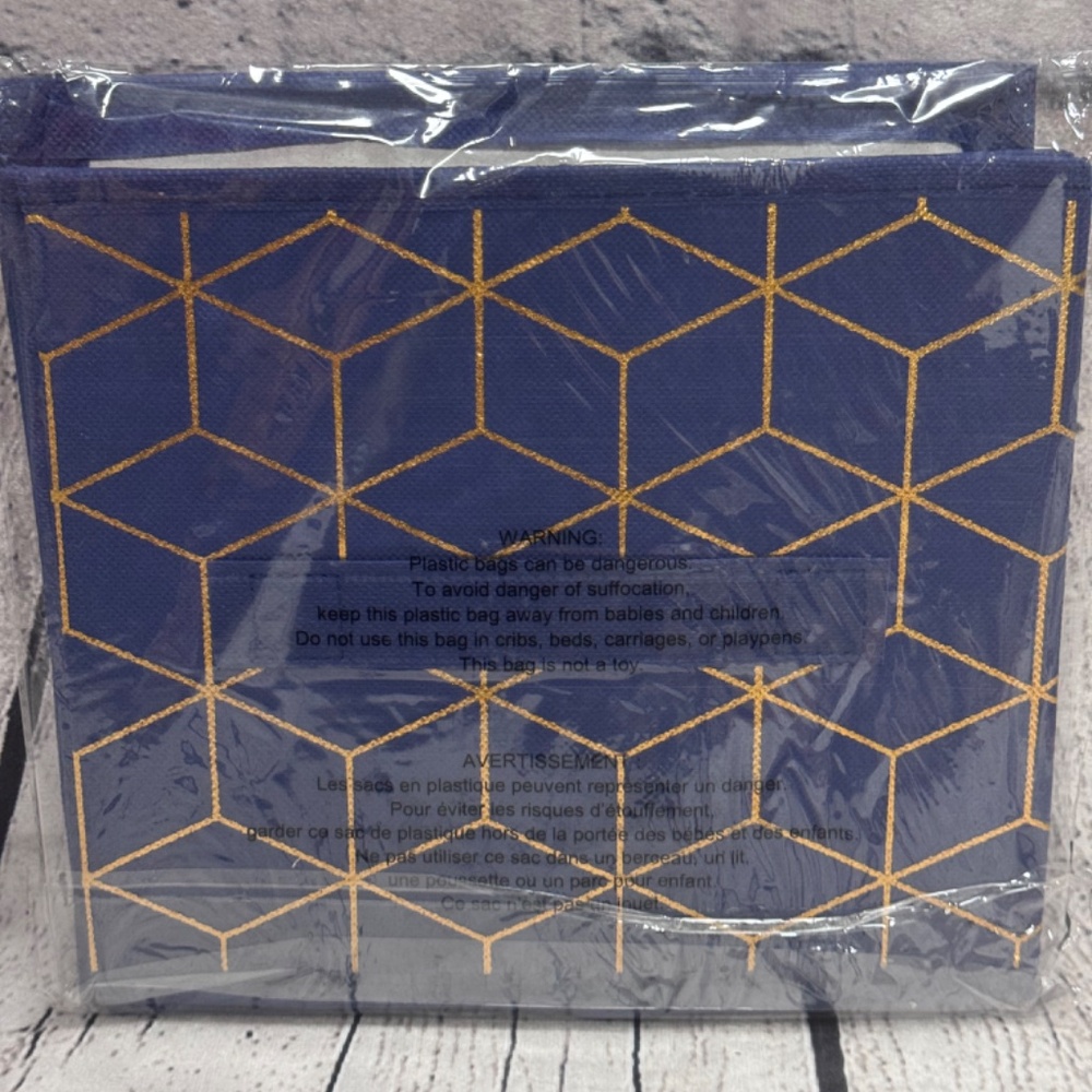 Collapsible Storage Container - Picture 2 of 4